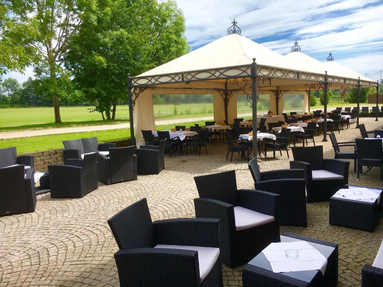 Hotel Ultimo Borgo Settimo Torinese Exterior photo